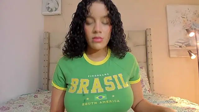 vanesasexyhot21 online show from November 27, 2025, 2:23 am