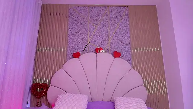 Snapshot of aisha_sh chatting on March 2, 2026, 12:01 pm aisha sh online show from March 2, 2026, 12:01 pm