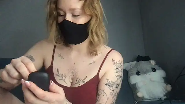 DirtyAlexIs online show from January 24, 2025, 8:34 am