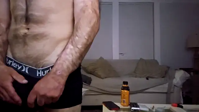 Snapshot of blairfrancis chatting on October 12, 2025, 4:36 am blairfrancis online show from October 12, 2025, 4:36 am