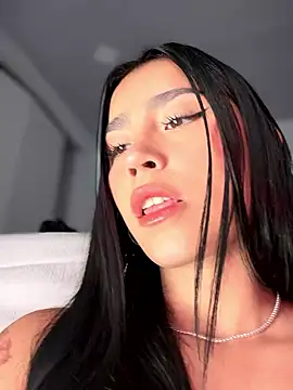 -Loren- online show from January 8, 2026, 12:22 pm