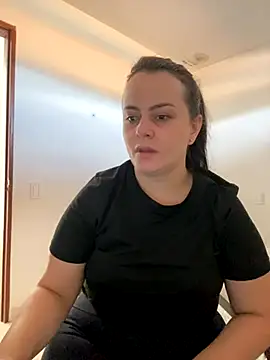 Im Amelia online show from October 24, 2025, 1:21 pm