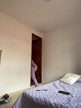 Snapshot of Im_Amelia chatting on February 16, 2026, 2:05 pm Im Amelia online show from February 16, 2026, 2:05 pm