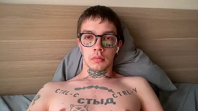 anahori  simon online show from February 16, 2026, 11:57 pm