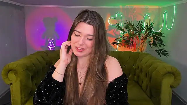 Snapshot of _Sun_Shy_ chatting on February 2, 2025, 1:12 am Sun Shy online show from February 2, 2025, 1:12 am