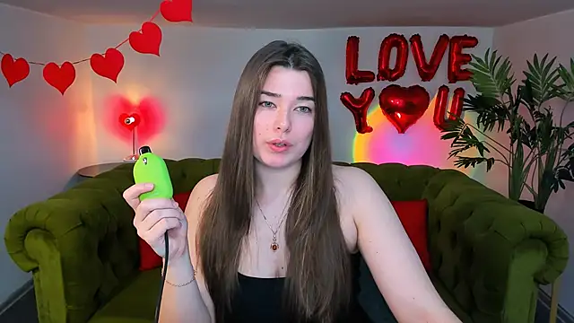 Snapshot of _Sun_Shy_ chatting on February 15, 2025, 11:14 pm Sun Shy online show from February 15, 2025, 11:14 pm