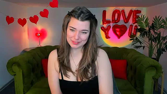 Snapshot of _Sun_Shy_ chatting on March 11, 2025, 11:15 pm Sun Shy online show from March 11, 2025, 11:15 pm