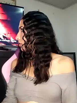 Lanna hott  online show from September 21, 2025, 10:48 pm