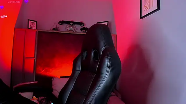 Valkiria ponce online show from February 25, 2025, 2:15 pm