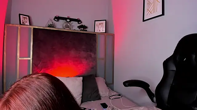 Valkiria ponce online show from February 26, 2025, 2:27 pm