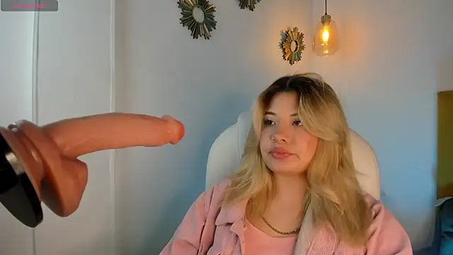 Khali reed  online show from April 16, 2026, 5:52 am