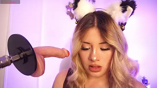 Khali reed  online show from April 18, 2026, 4:48 am