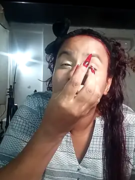 Kyara Queen online show from November 10, 2025, 8:58 pm