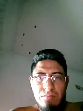 Snapshot of ale3J4a chatting on February 12, 2025, 9:20 am ale3J4a online show from February 12, 2025, 9:20 am