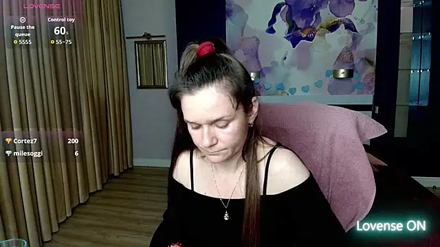 AriaGray online show from March 14, 2026, 7:53 pm