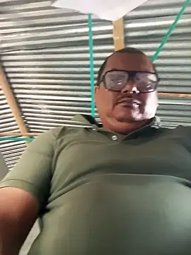 Snapshot of fabio-cali chatting on October 26, 2025, 9:04 pm fabio-cali online show from October 26, 2025, 9:04 pm