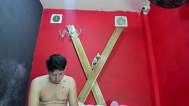 FerneyManti online show from October 10, 2025, 1:12 pm