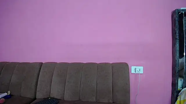 FerneyManti online show from September 23, 2025, 12:50 am