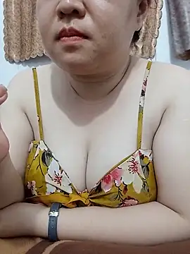 VyOanh2K online show from May 15, 2026, 3:54 pm