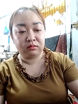 Snapshot of VyOanh2K chatting on February 5, 2026, 8:54 am VyOanh2K online show from February 5, 2026, 8:54 am