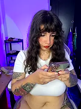 Aria Bennett21 online show from September 26, 2025, 1:34 am