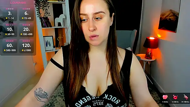 Lattea online show from October 18, 2025, 4:20 pm