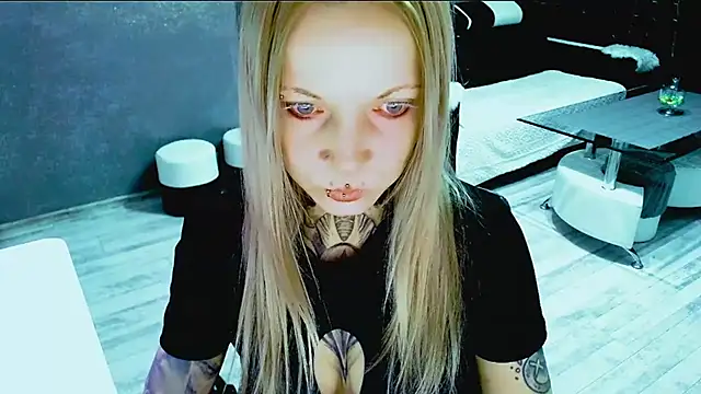 InesGold online show from October 29, 2025, 8:13 am