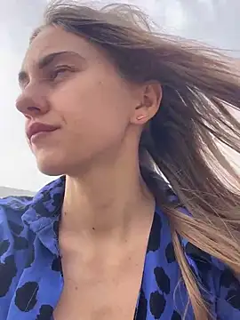 GraceTorrez online show from March 12, 2025, 12:04 pm