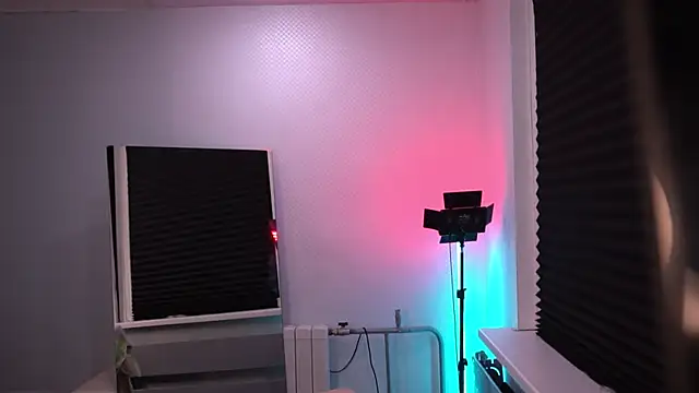 Bruno Banani online show from October 28, 2025, 3:44 pm