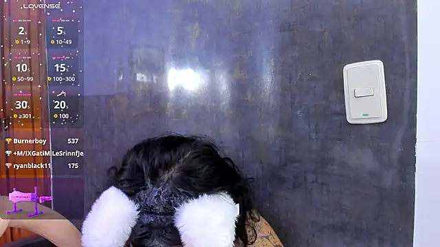 Snapshot of zyle_boobs chatting on March 15, 2025, 12:04 am zyle boobs online show from March 15, 2025, 12:04 am