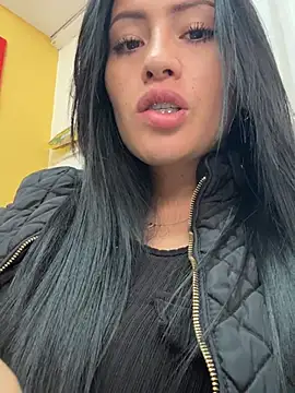 Sara luna  online show from March 14, 2025, 3:58 pm