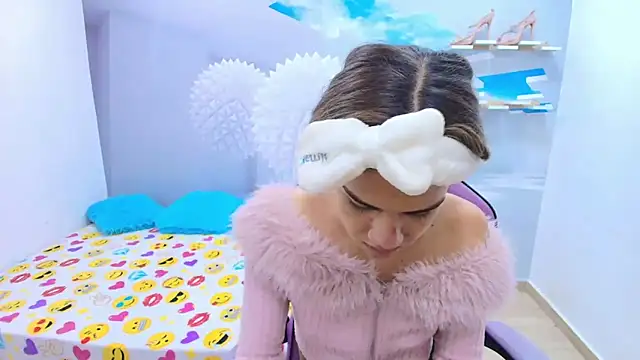 Snapshot of DEMI_LEED chatting on February 12, 2026, 11:54 am DEMI LEED online show from February 12, 2026, 11:54 am