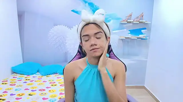 Snapshot of DEMI_LEED chatting on February 10, 2026, 11:53 am DEMI LEED online show from February 10, 2026, 11:53 am