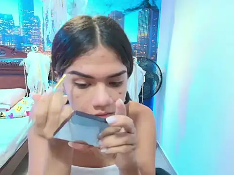 DEMI LEED online show from October 18, 2025, 11:34 am