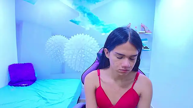 DEMI LEED online show from December 17, 2025, 1:49 pm