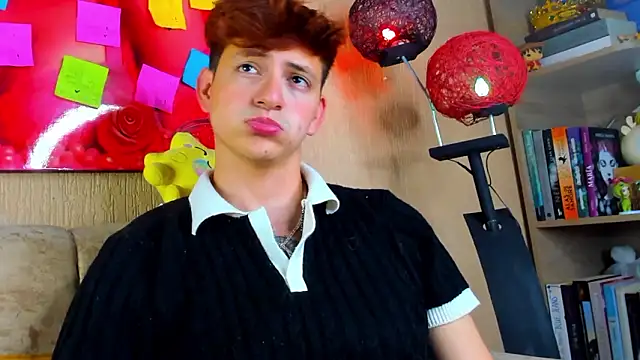 GabyThoms online show from March 3, 2026, 2:24 pm