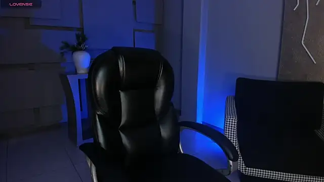 AbbyDalton online show from December 2, 2025, 6:53 pm