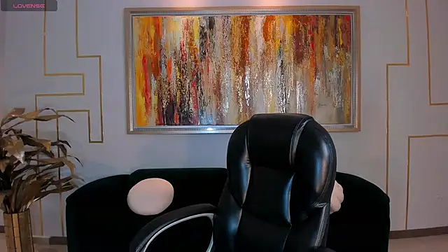 AbbyDalton online show from October 17, 2025, 7:04 pm