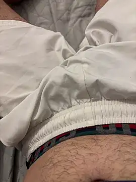 tubfunaske online show from September 26, 2025, 6:15 pm