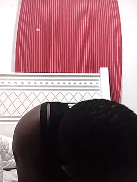 sexyblackya online show from July 7, 2026, 7:50 pm
