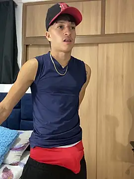 Snapshot of _CamiloBass chatting on February 17, 2026, 2:09 am CamiloBass online show from February 17, 2026, 2:09 am