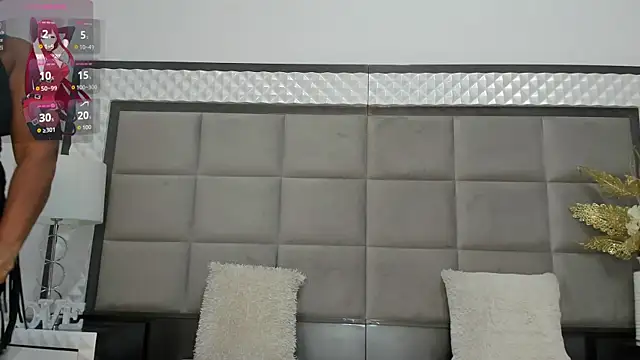 OliviaBurning online show from October 11, 2025, 7:37 pm