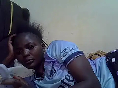 pretty vivy online show from February 17, 2025, 2:38 pm