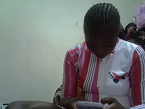 pretty vivy online show from February 15, 2025, 4:58 am