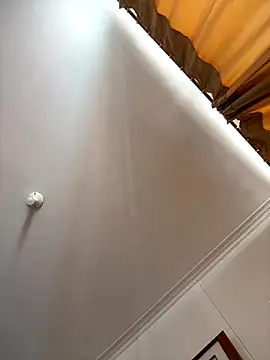 Snapshot of JoanG10 chatting on December 14, 2025, 6:35 pm JoanG10 online show from December 14, 2025, 6:35 pm