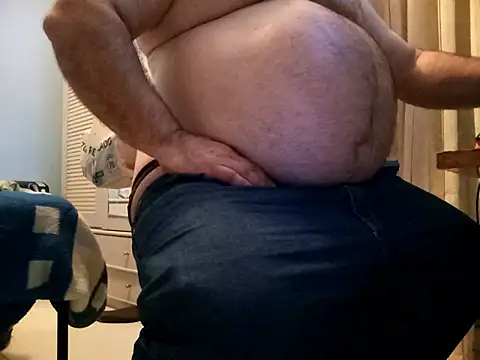 gordinhocachondo online show from October 13, 2025, 6:31 pm