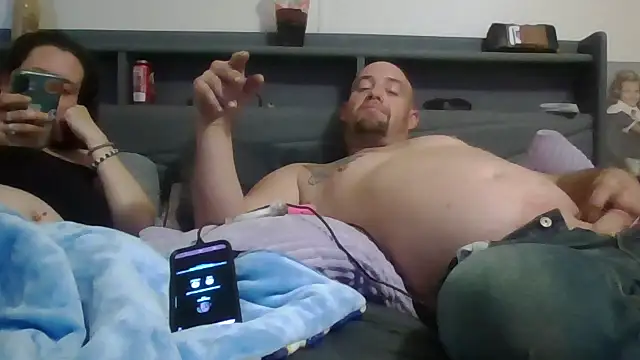 Snapshot of spuncock4u chatting on November 5, 2025, 2:09 pm spuncock4u online show from November 5, 2025, 2:09 pm