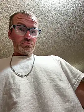 bryan71187-7 online show from June 28, 2026, 1:01 am