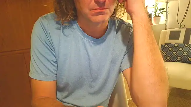 Snapshot of costanza7070 chatting on November 23, 2025, 1:37 am costanza7070 online show from November 23, 2025, 1:37 am