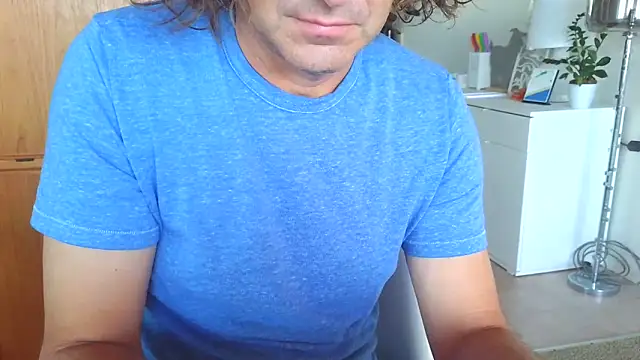 Snapshot of costanza7070 chatting on February 1, 2026, 7:12 pm costanza7070 online show from February 1, 2026, 7:12 pm